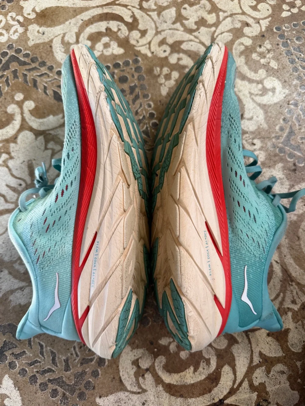 Hoka One One Women's Teal Running Shoes with Pink Trim Sz 10.5
